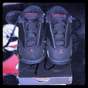 Jordan true flight BT size 4